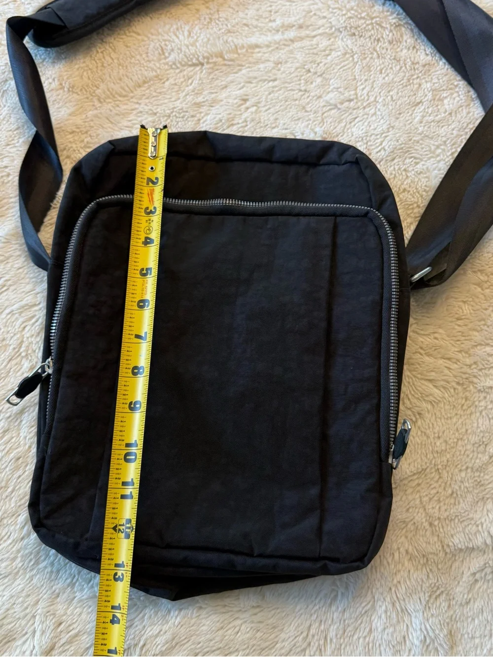 Brookstone Sling Shoulder Messenger Bag Black Unisex Cross Body Travel Commuter